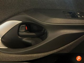 Toyota Yaris 1.5 120H Business Plus