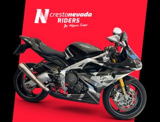 Triumph Daytona Moto2 765