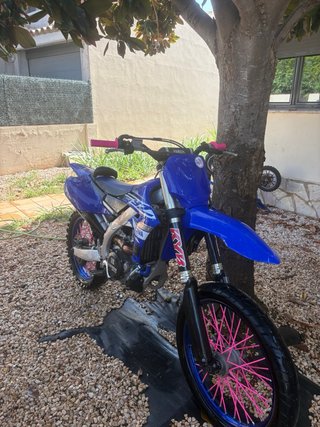 Yamaha YZF 450 Azul