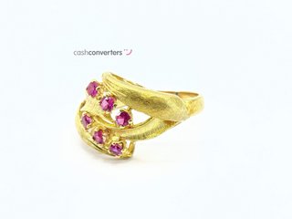 anillo oro 18k con piedra con rubi