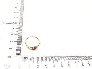 anillo oro 18k con piedra con circonita,rubi