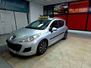 PEUGEOT 207 100.000KLM
