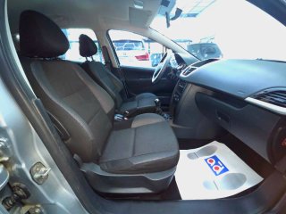 PEUGEOT 207 100.000KLM