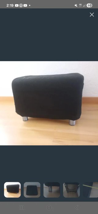 Pouf/Poggiapiedi Nero in Velluto