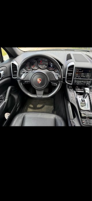 Porsche Cayenne 2012
