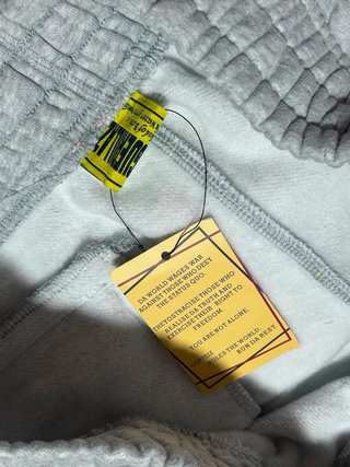 Pantalón Corto Corteiz Gris Talla L