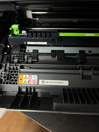 Impresora Brother MFC-L2800DW - Sin Tinta