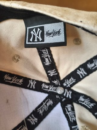 Lote 2 Gorras Yankees y Adidas