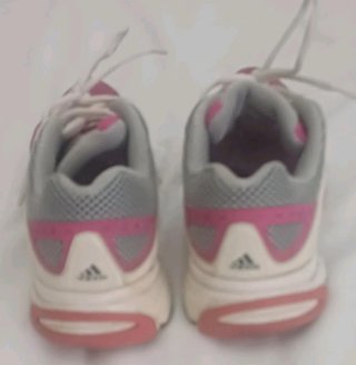 Zapatillas Adidas rosas y grises