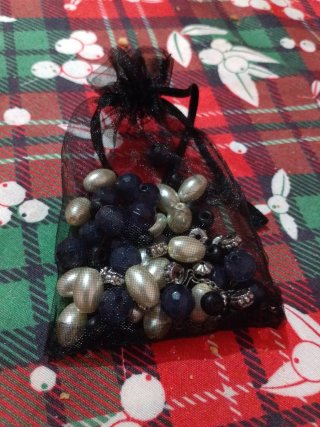 Perline blu e argento
