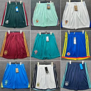 Pantalones cortos blancos con logo