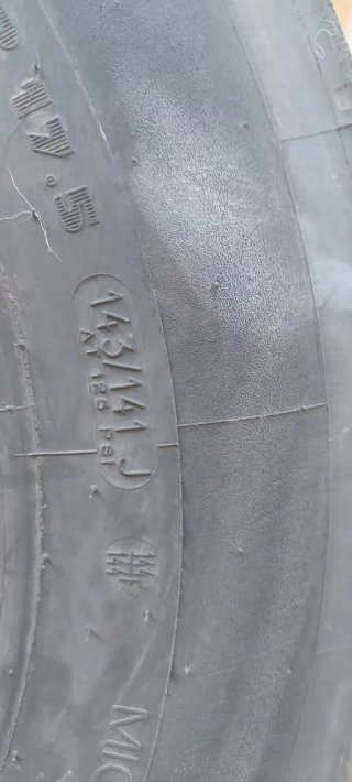 Rueda Camión 245/70 R17.5