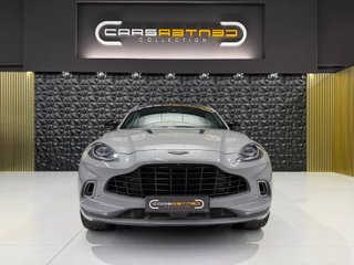 Aston Martin DBX 2022