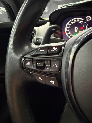 Aston Martin DBX 2022