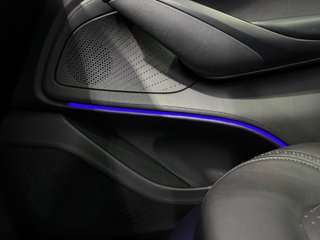 Aston Martin DBX 2022
