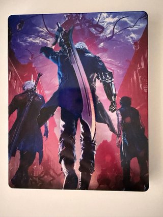 Devil May Cry V Deluxe Edition PS4
