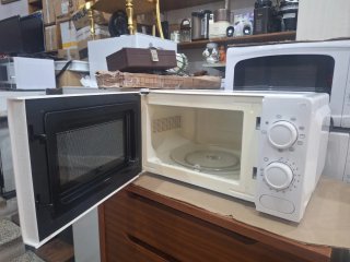 Microondas Black+Decker Blanco