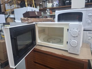 Microondas Black+Decker Blanco