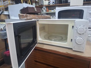 Microondas Black+Decker Blanco