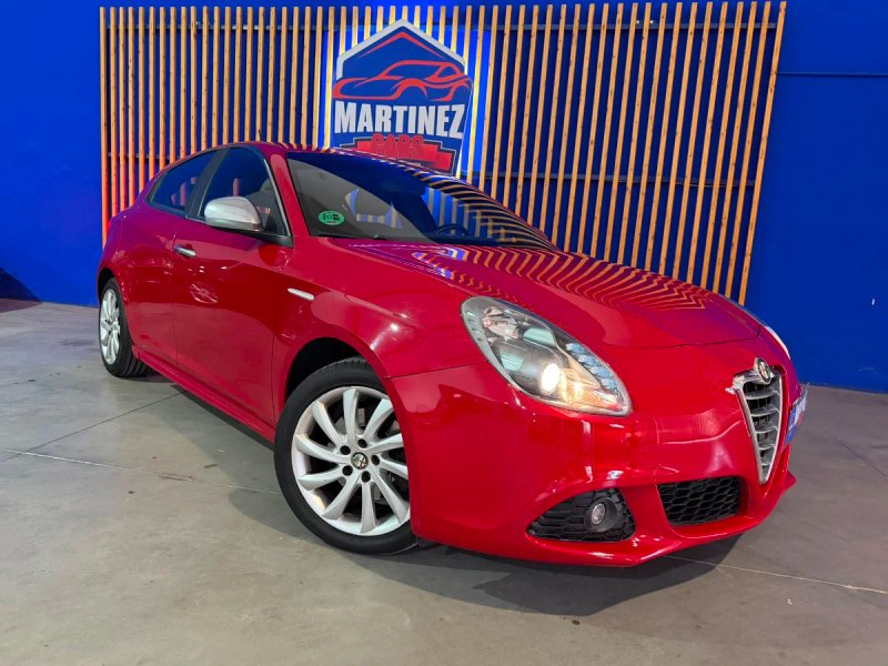 Alfa Romeo Giulietta 2011 - foto 1
