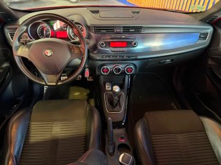 Alfa Romeo Giulietta 2011