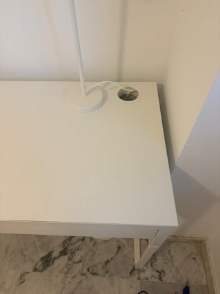 Scrivania Ikea Mike Bianca 132x58