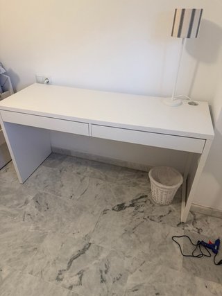 Scrivania Ikea Mike Bianca 132x58