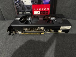 Sapphire Nitro RX 590 8GB Tarjeta Gráfica