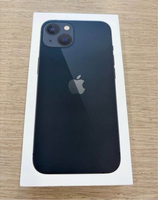 iPhone 13 128GB con funda y caja