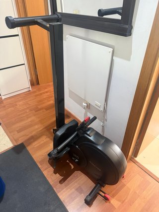 Máquina de remo prácticamente nueva