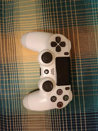 Mando PS4 blanco