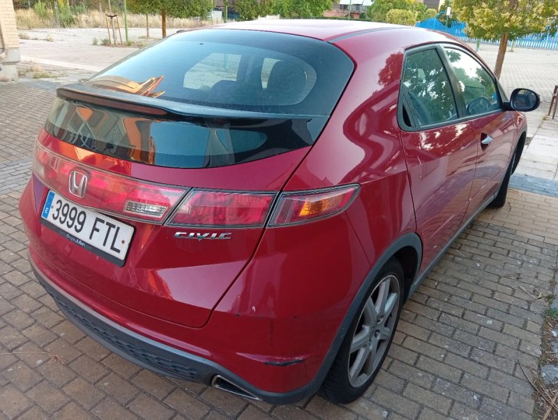 Honda Civic 2008 - foto 1