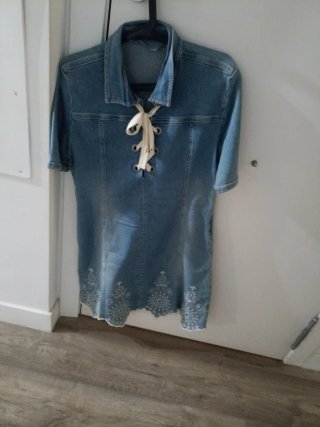 Vestido vaquero desigual