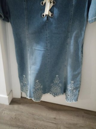 Vestido vaquero desigual