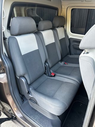 Volkswagen Caddy 2012