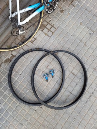 Bicicleta de carretera Cannondale CAAD 3 azul
