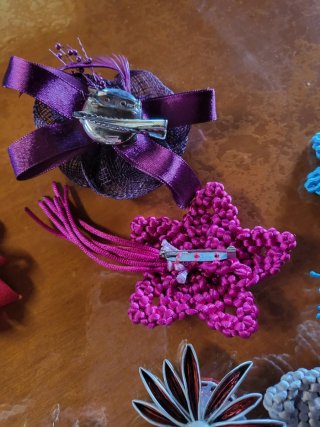 Colección Broches Florales Hechos a Mano