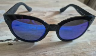 Occhiali da sole Havaianas neri con lenti blu