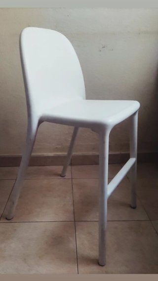 Silla infantil blanca