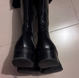 Botas mosqueteras de piel negras