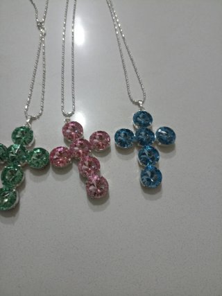Collar Cruz Cristal