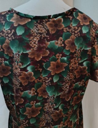 Vestido floral manga corta