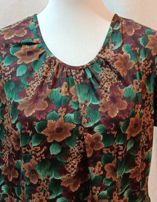 Vestido floral manga corta