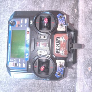 Emisora FlySky FS-i6 y Receptor, sensor telemetria