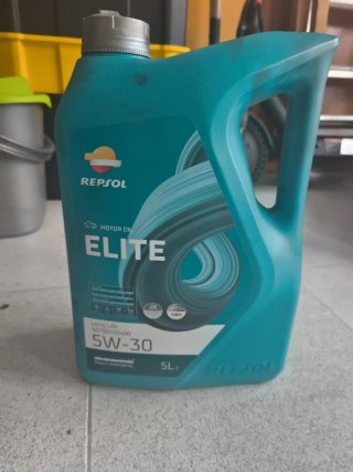 Aceite Repsol Elite 5W-30 1.5L
