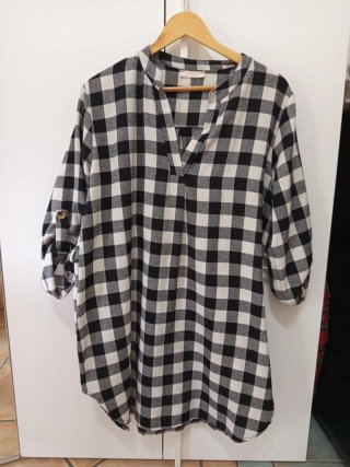 Vestito a quadri bianco e nero