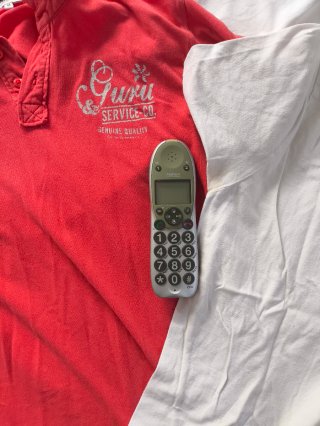Regalo teléfono inalámbrico Telefónica con base