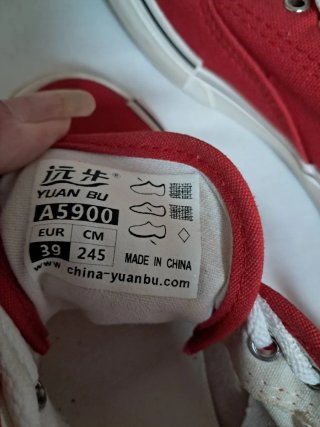 Zapatillas rojas tela Yuanbu Talla 39