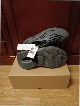 Adidas Yeezy Foam Runner Onyx EU45