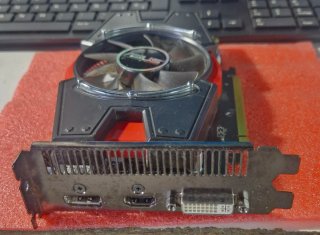 Tarjeta Gráfica ASUS AMD HD 7770